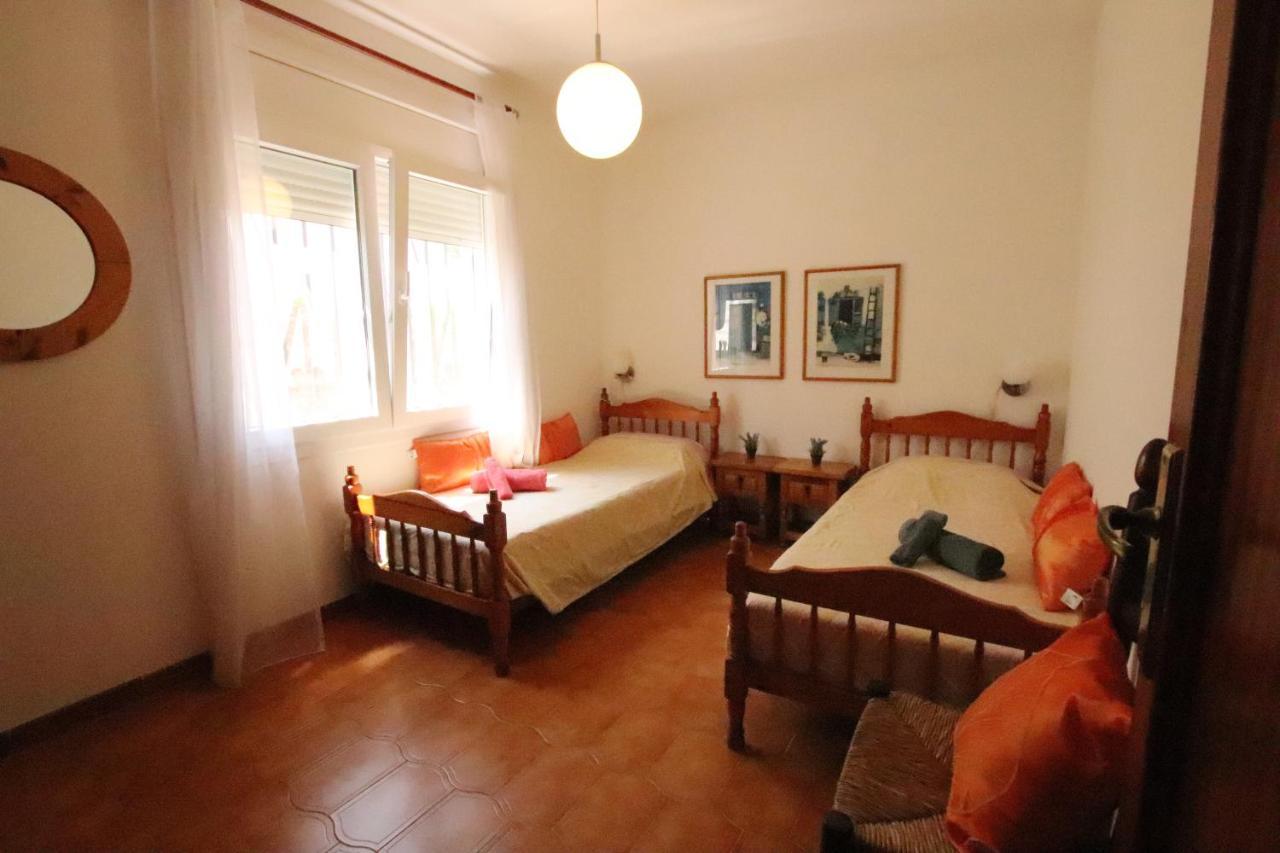 Planta Baja, Primera Linea, Playa, Jardin Privado, Ardiaca, Cambrils, Apartamento Jacqueline المظهر الخارجي الصورة