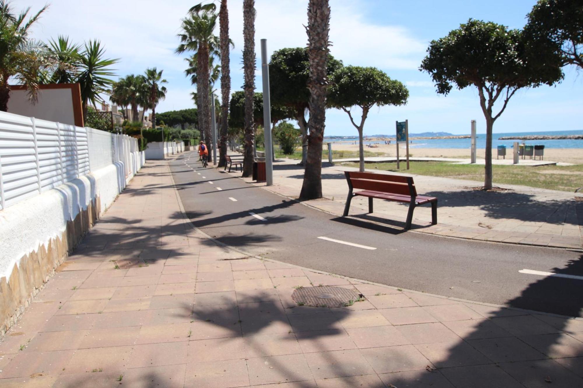 Planta Baja, Primera Linea, Playa, Jardin Privado, Ardiaca, Cambrils, Apartamento Jacqueline المظهر الخارجي الصورة